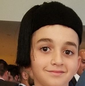 Meet your Posher, Asaad